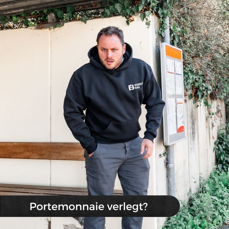 Tracker Card iOS and Android